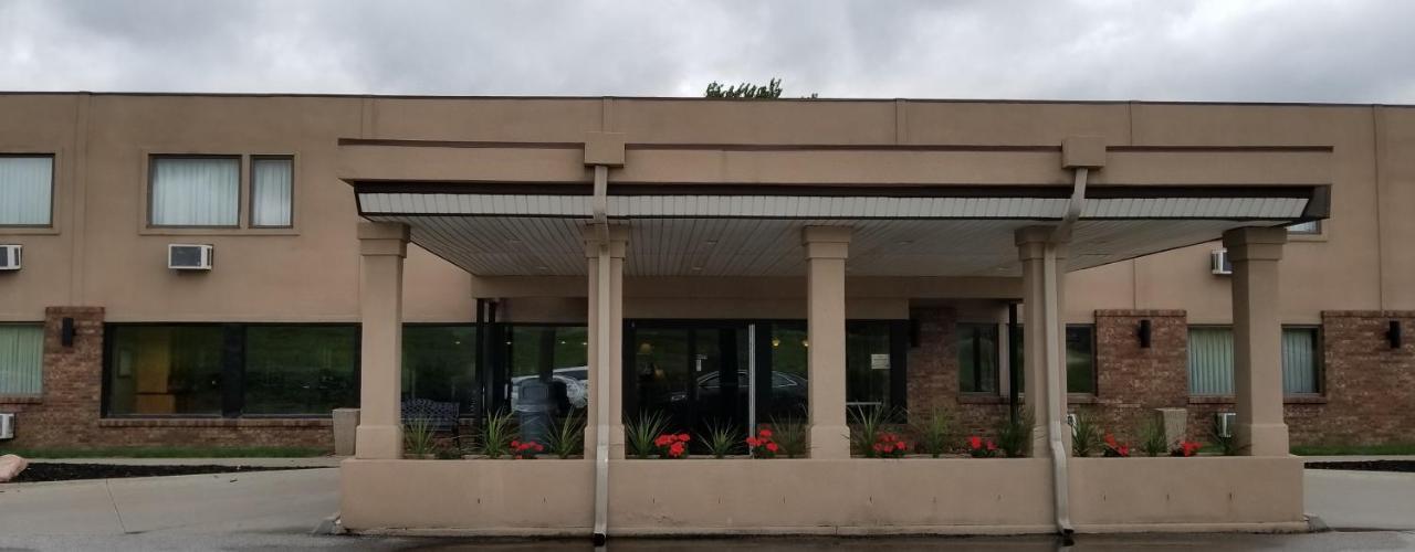 קאונסיל בלאפס Western Inn מראה חיצוני תמונה
